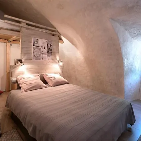 Dom wakacyjny Maison Caussenarde De Caractere Marguerite Rose *