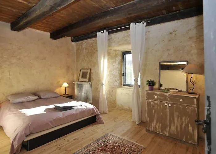 Maison Caussenarde De Caractere Marguerite Rose