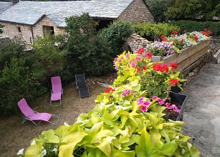 Maison Caussenarde De Caractere Marguerite Rose *